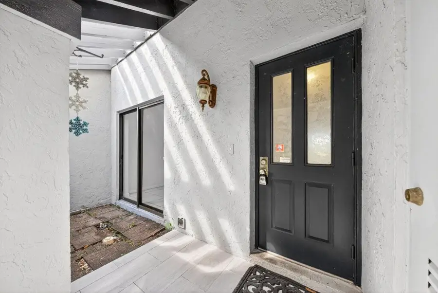 2643 NW 42nd Avenue, Coconut Creek, FL 33066 - Image #3