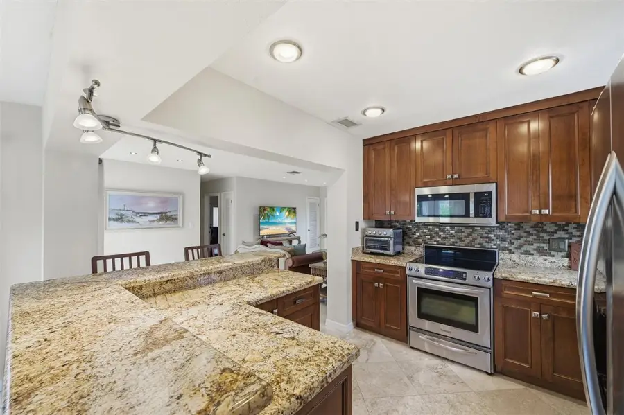 1009 Mango Isle, Fort Lauderdale, FL 33315 - Image #2