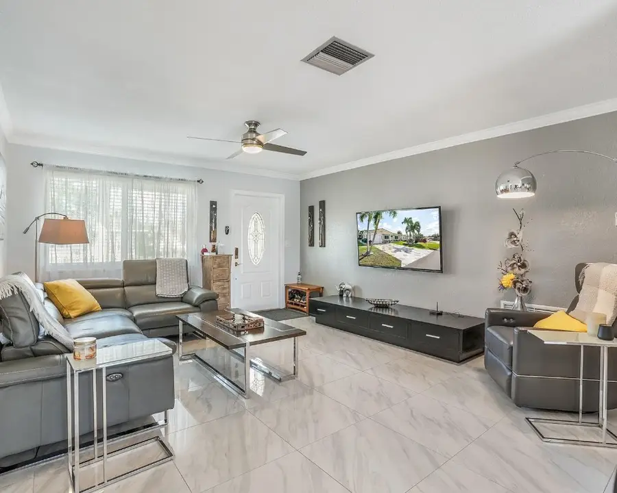 4706 NW 47th Terrace, Tamarac, FL 33319 - Image #3