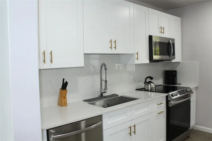 5971 NE 5th Terrace, Fort Lauderdale, FL 33334 - Image #3