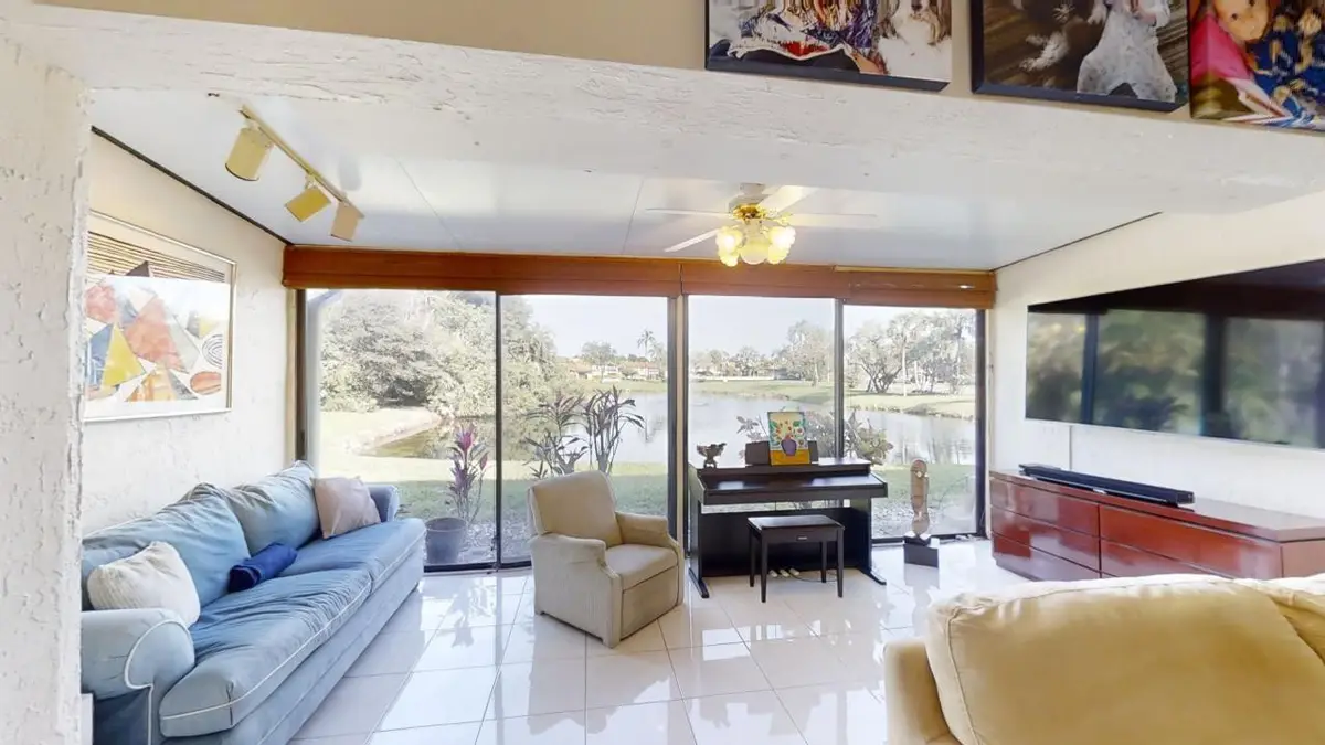 8460 Casa Del Lago #E, Boca Raton, FL 33433 - Image #1