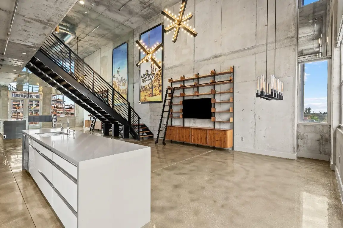 445 N Andrews Avenue #404, Fort Lauderdale, FL 33301 - #1