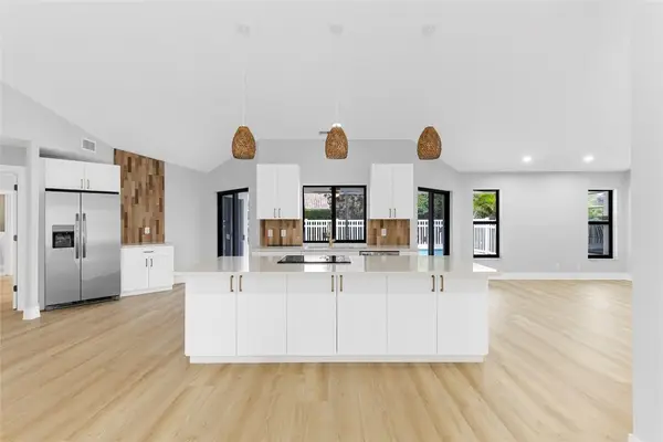 5446 Alta Way, Greenacres, FL 33467