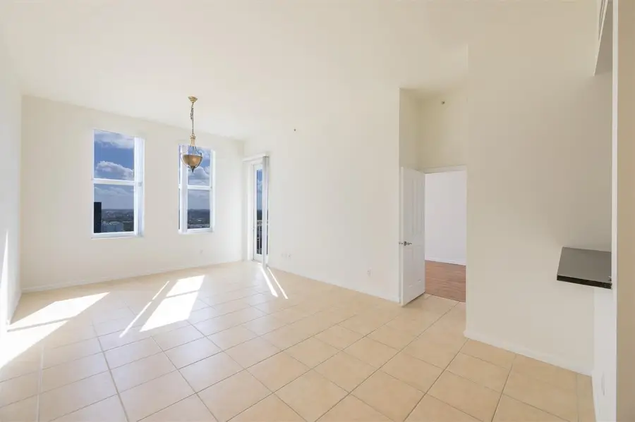 511 SE 5th Avenue #1913, Fort Lauderdale, FL 33301 - Image #2