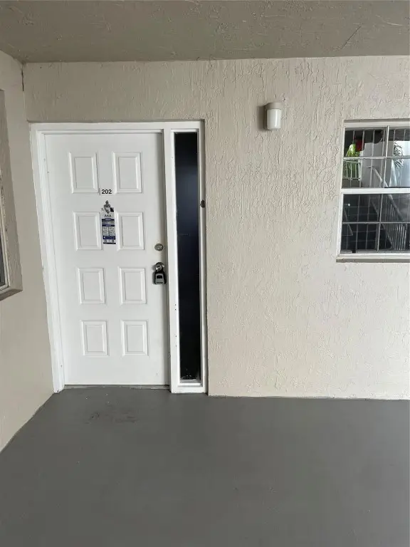 Address Withheld By Seller, Fort Lauderdale, FL 33309 - #3