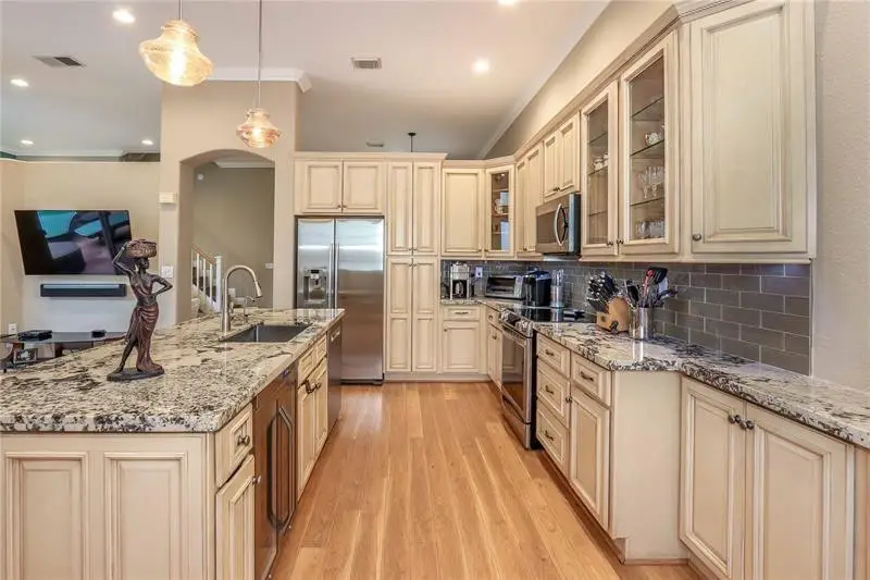 1115 Linden Street, Hollywood, FL 33019 - Image #2