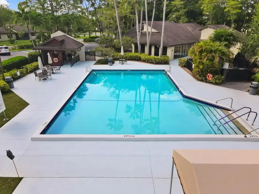 64 Macadamia Court, Royal Palm Beach, FL 33411 - Image #2