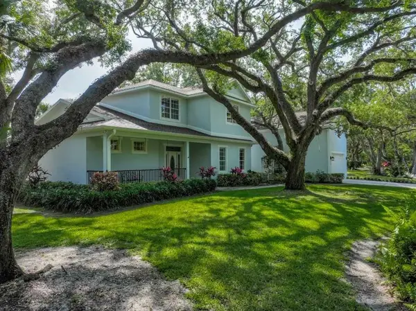 7330 36th Court, Vero Beach, FL 32967