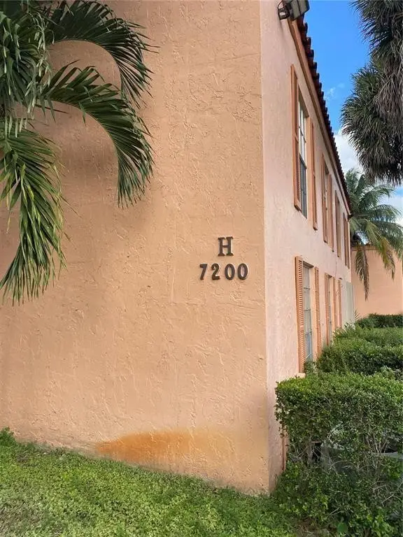 7200 Fairway Drive #H 12, Miami Lakes, FL 33014 - #2