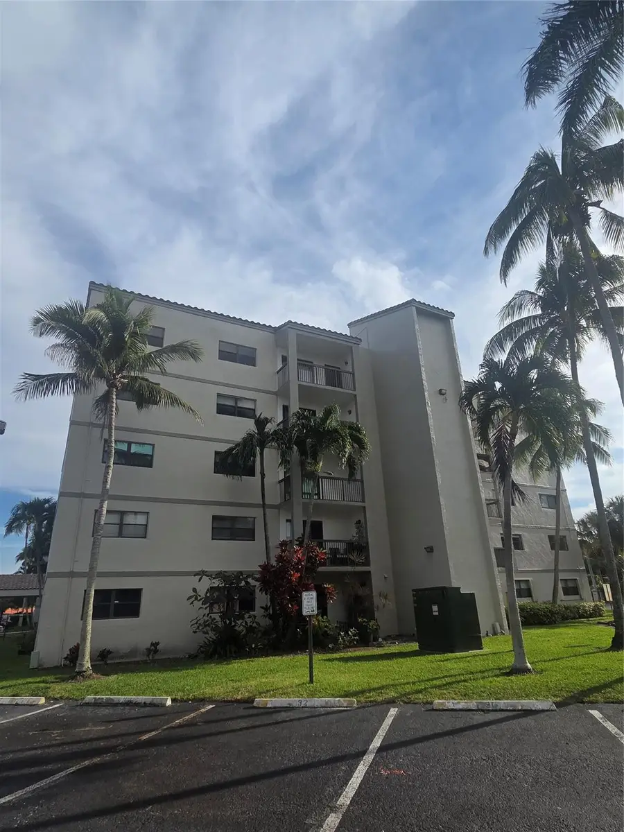 701 NW 19th Street #401, Fort Lauderdale, FL 33311 - #2