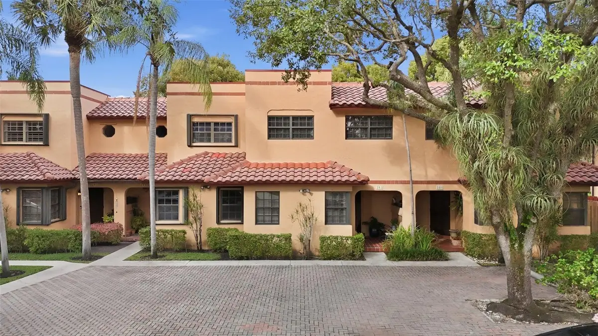 261 NE 16th Place #305, Fort Lauderdale, FL 33305 - #1