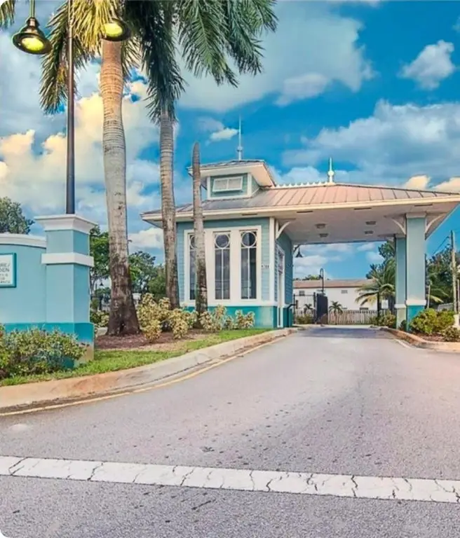 5300 NW 18th Street #4, Lauderhill, FL 33313 - #3