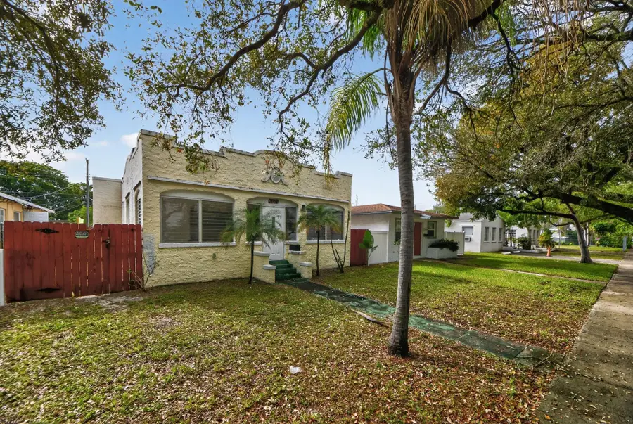 1934 Washington Street, Hollywood, FL 33020 - #2