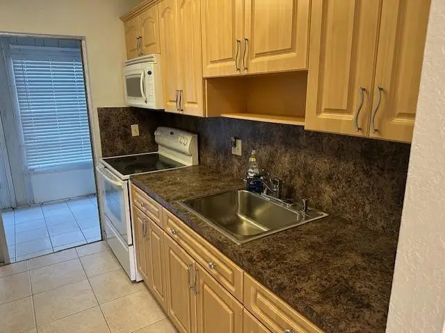 7705 NW 5th Court #104, Margate, FL 33063 - Image #1