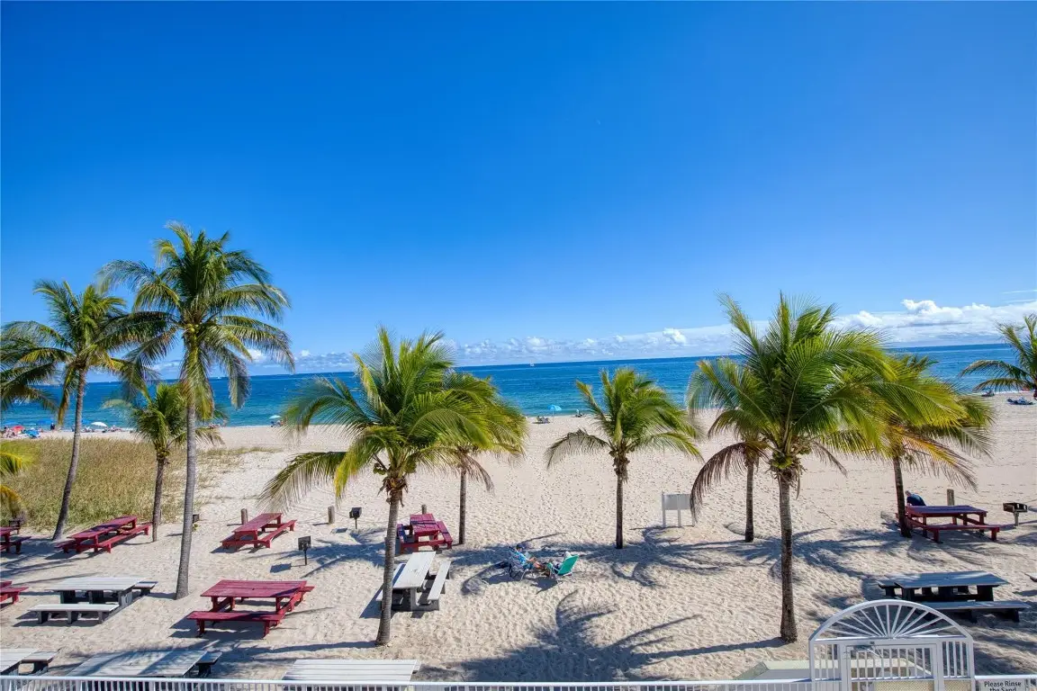 111 Briny #PH-17, Pompano Beach, FL 33062 - Image #1