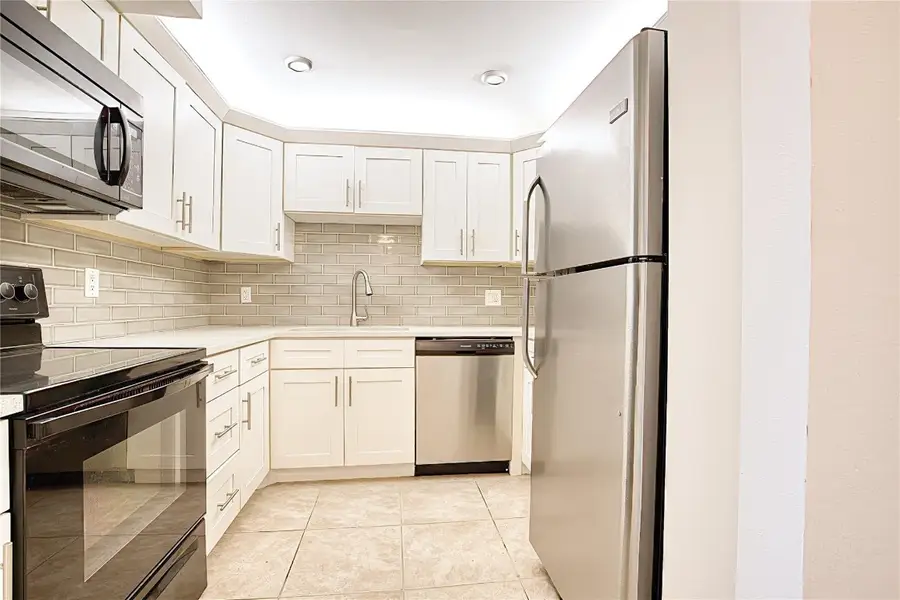 111 Briny #PH-17, Pompano Beach, FL 33062 - Image #3