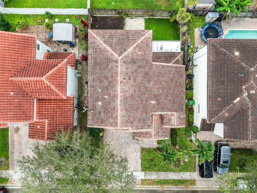 7479 NW 17th Drive, Pembroke Pines, FL 33024 - Image #3