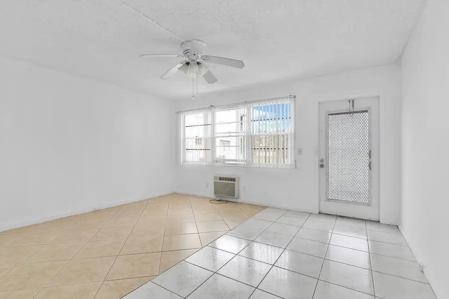 398 Tilford #398, Deerfield Beach, FL 33442 - #3