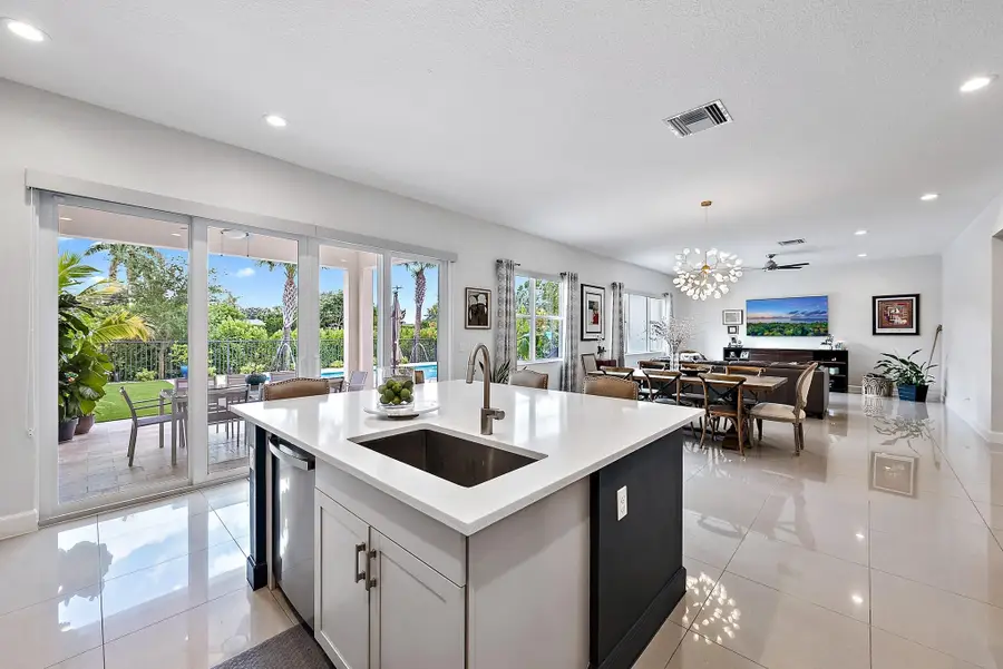 8622 Dumford Lane, Lake Worth, FL 33467 - Image #3