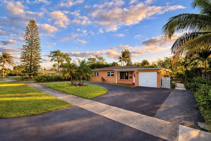 180 SW 9th Court, Pompano Beach, FL 33060 - Image #2