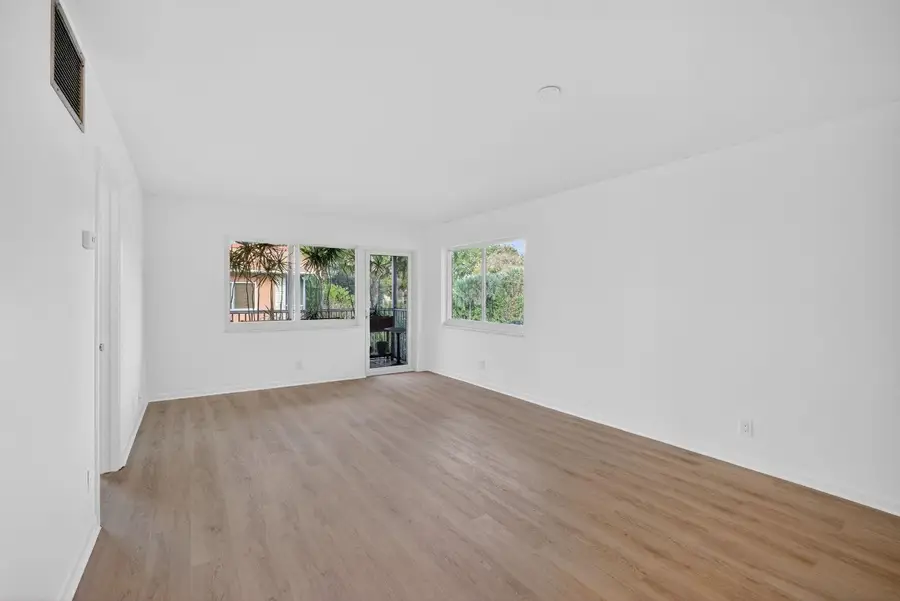 119 NE 19th Court #205-G, Wilton Manors, FL 33305 - #3