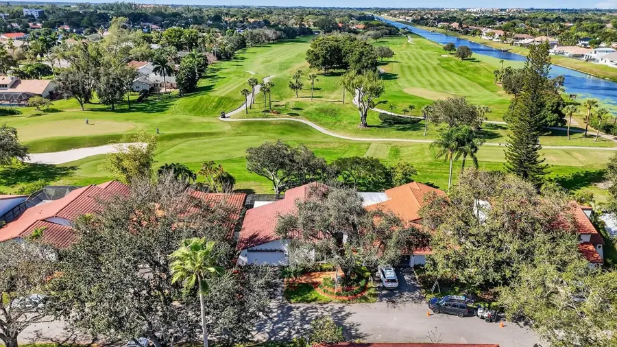 661 Deer Creek Hollows Circle, Deerfield Beach, FL 33442 - Image #3