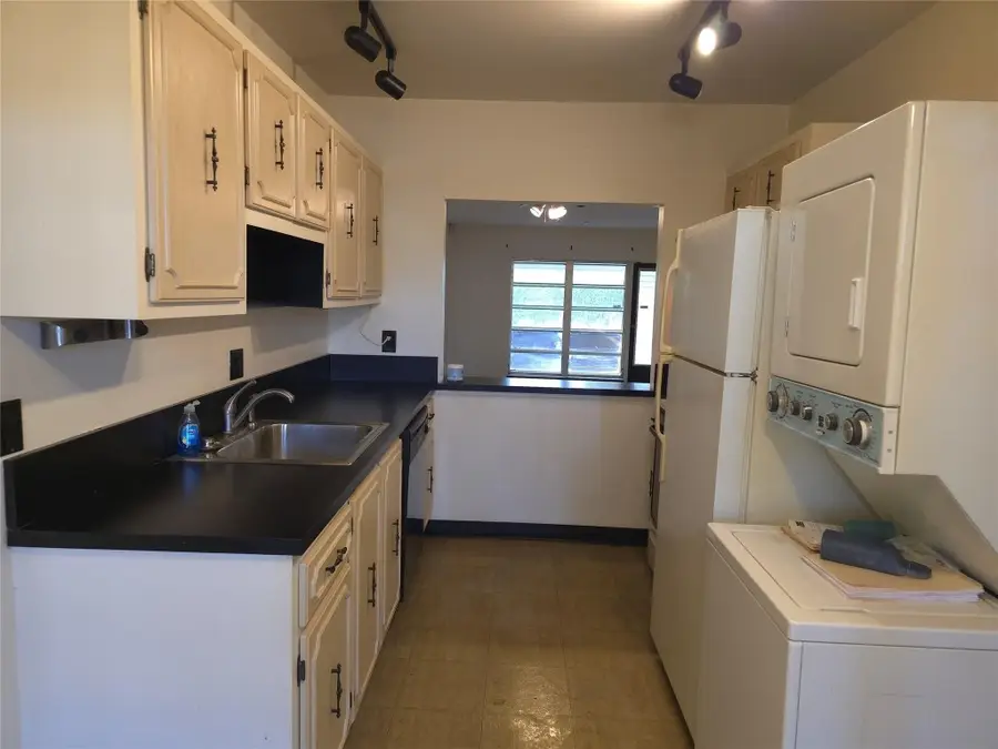 1141 Boxwood Drive #B, Delray Beach, FL 33445 - #2