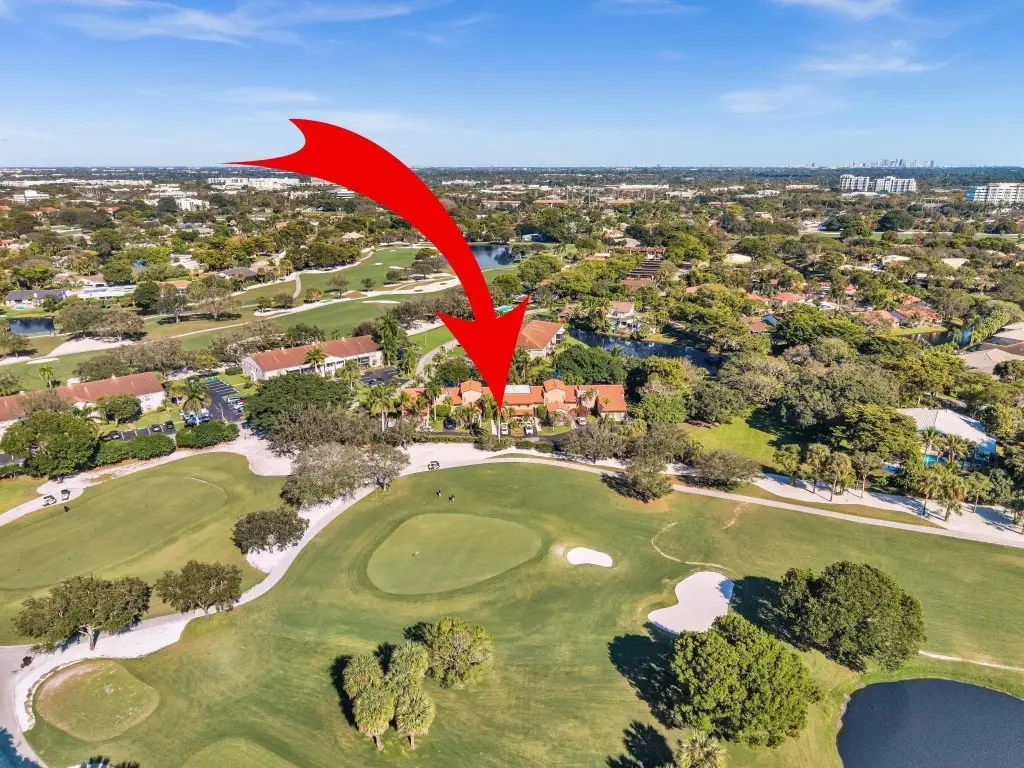 9050 Jacaranda Lane #3, Plantation, FL 33324 - Image #1