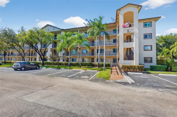 900 SW 142nd Avenue #213L, Pembroke Pines, FL 33027