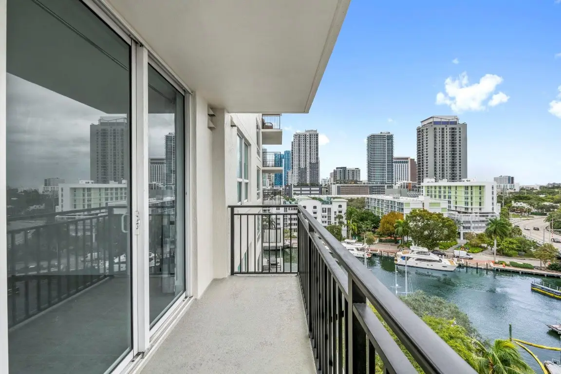 600 W Las Olas Boulevard #909S, Fort Lauderdale, FL 33312 - Image #1