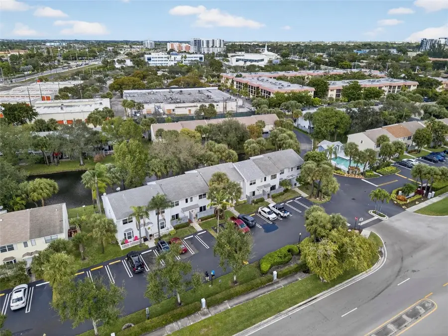 127 SW 3rd Street #127, Pompano Beach, FL 33060 - Image #3