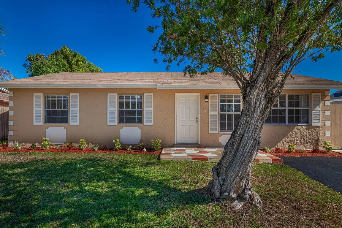 630 SW 81st Terrace, North Lauderdale, FL 33068 - #1
