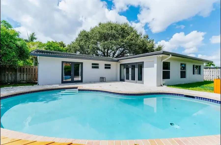 2521 NE 51st Street, Lighthouse Point, FL 33064 - Image #2