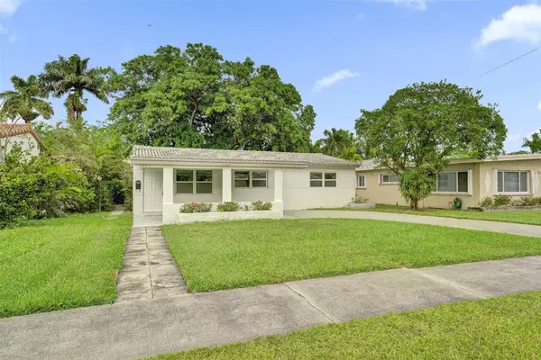 1423 Garfield Street, Hollywood, FL 33020