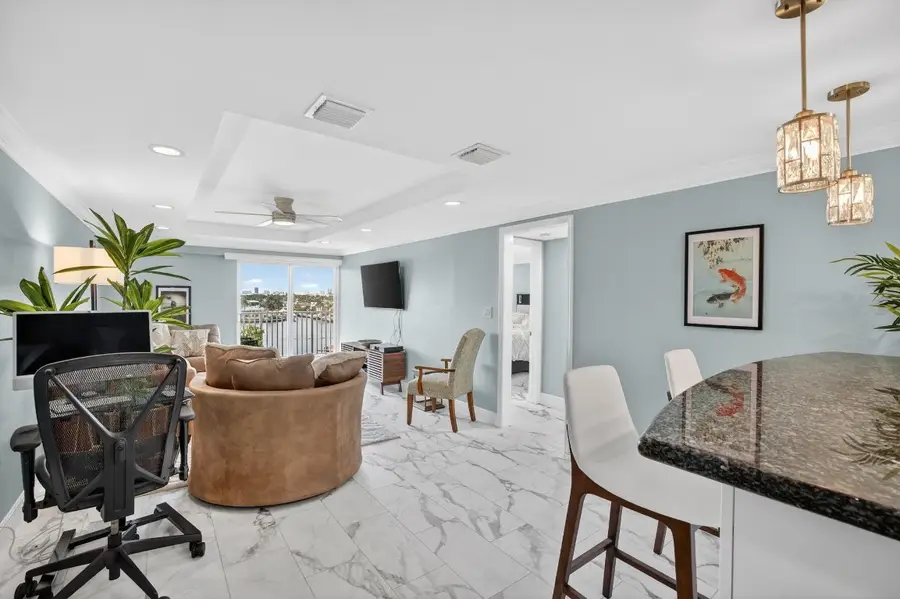 95 N Birch Road #702, Fort Lauderdale, FL 33304 - Image #2