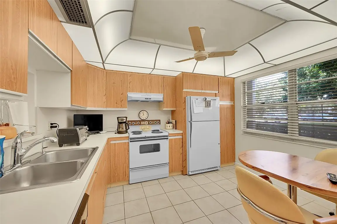 3101 Portofino Point #D1, Coconut Creek, FL 33066 - Image #1