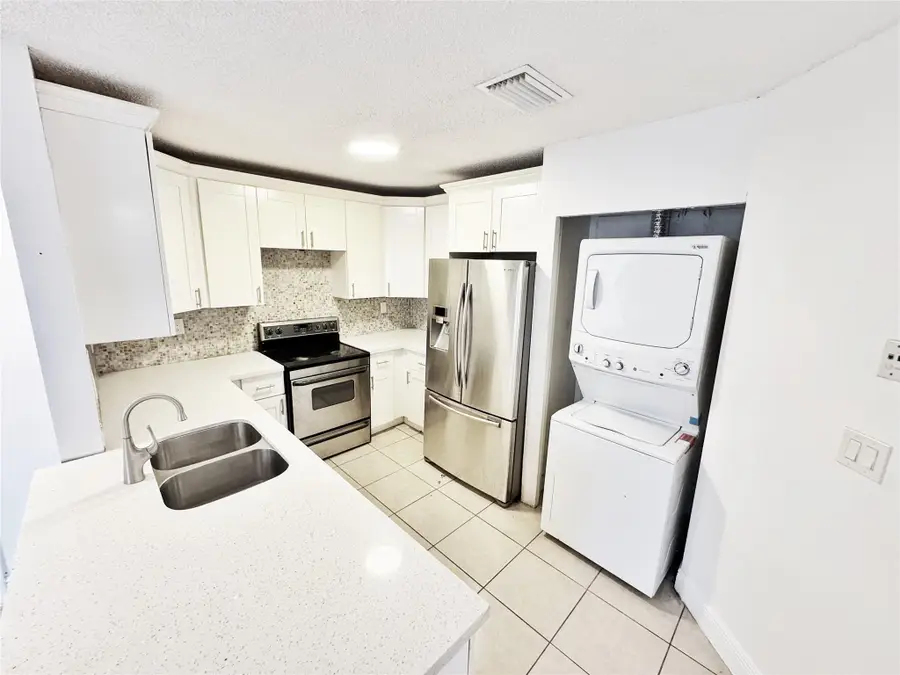 1136 NW 5th Court, Fort Lauderdale, FL 33311 - Image #2