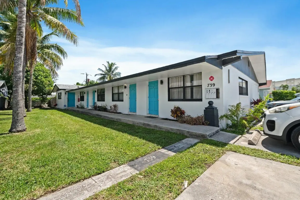 739 NE 13th Court, Fort Lauderdale, FL 33304 - #1
