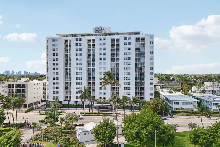 6450 Collins Avenue #901, Miami Beach, FL 33141 - Image #3