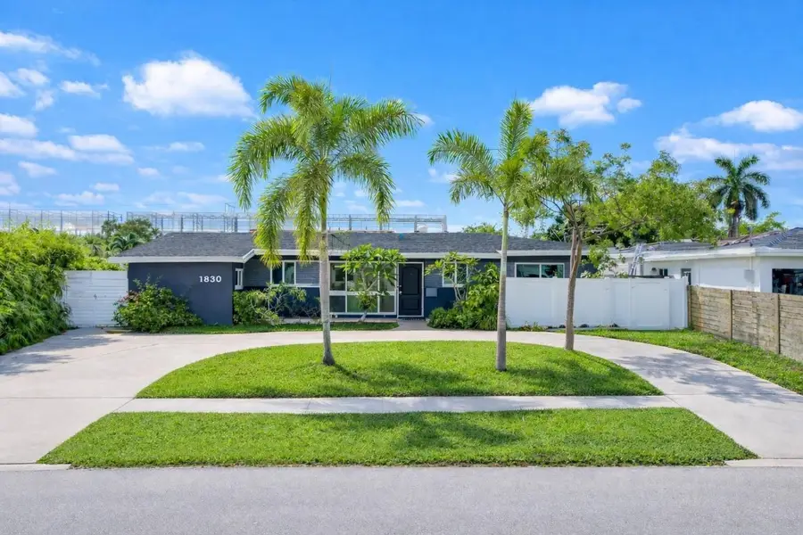 1830 SW 23rd Avenue, Fort Lauderdale, FL 33312 - Image #3
