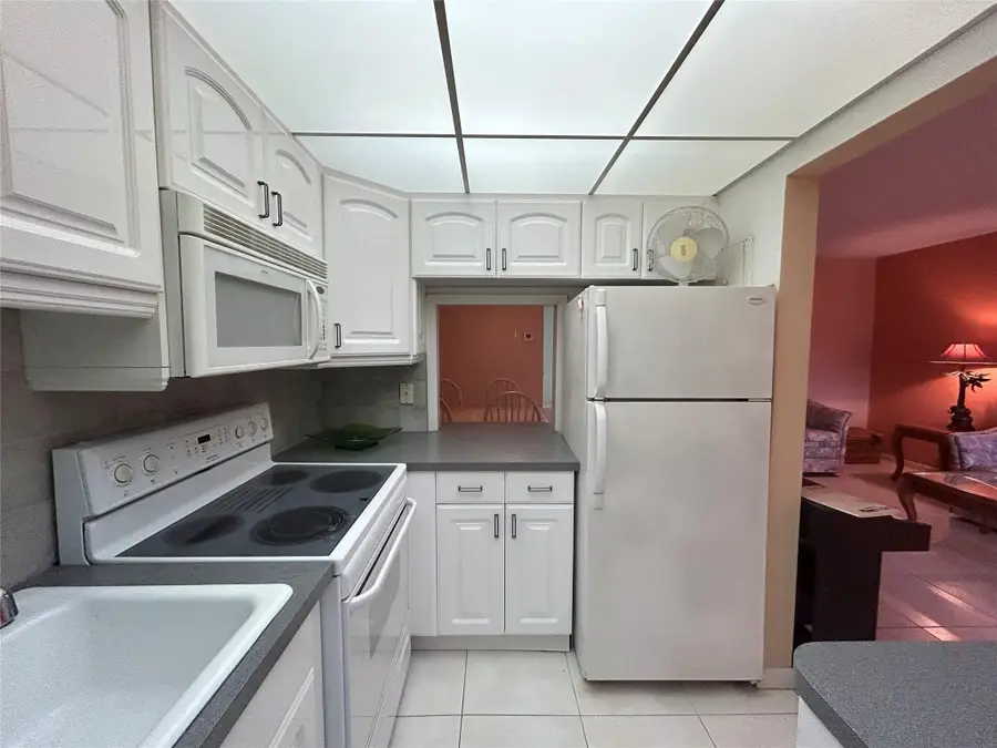 2050 NE 39th Street #207, Lighthouse Point, FL 33064 - Image #3
