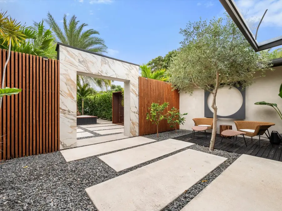 2711 NE 19th Street, Fort Lauderdale, FL 33305 - #2