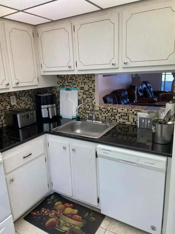 4899 NW 26th Court #453, Fort Lauderdale, FL 33313 - #2