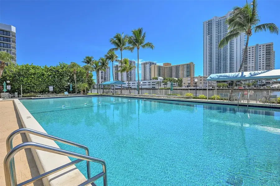 800 Parkview Drive #218, Hallandale Beach, FL 33009 - Image #3
