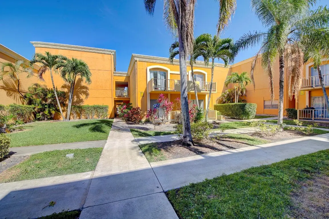 18111 NW 68th Avenue #I210, Hialeah, FL 33015 - Image #1