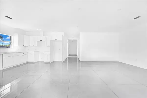 7990 NW 8th Avenue, Miami, FL 33150