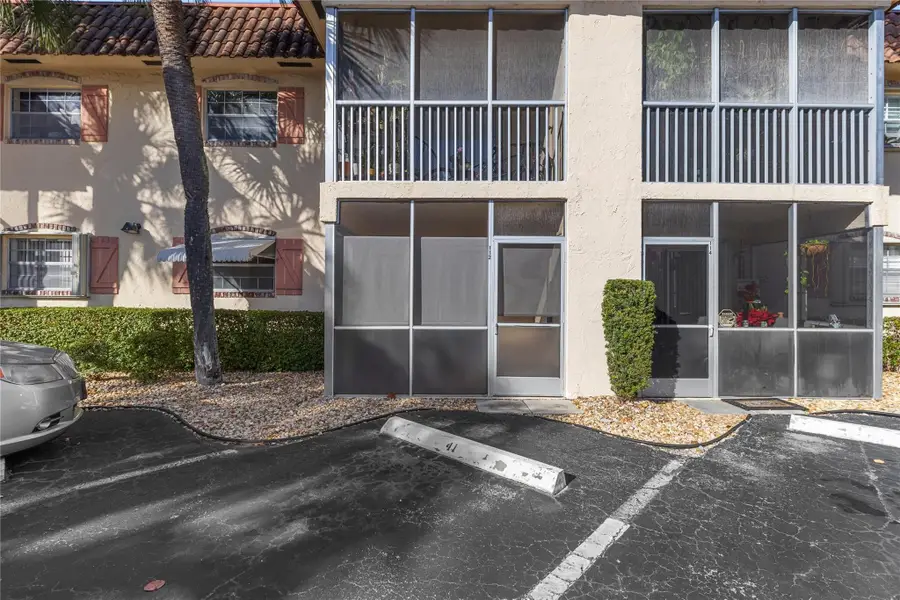 101 E Mcnab Road #112, Pompano Beach, FL 33060 - Image #2