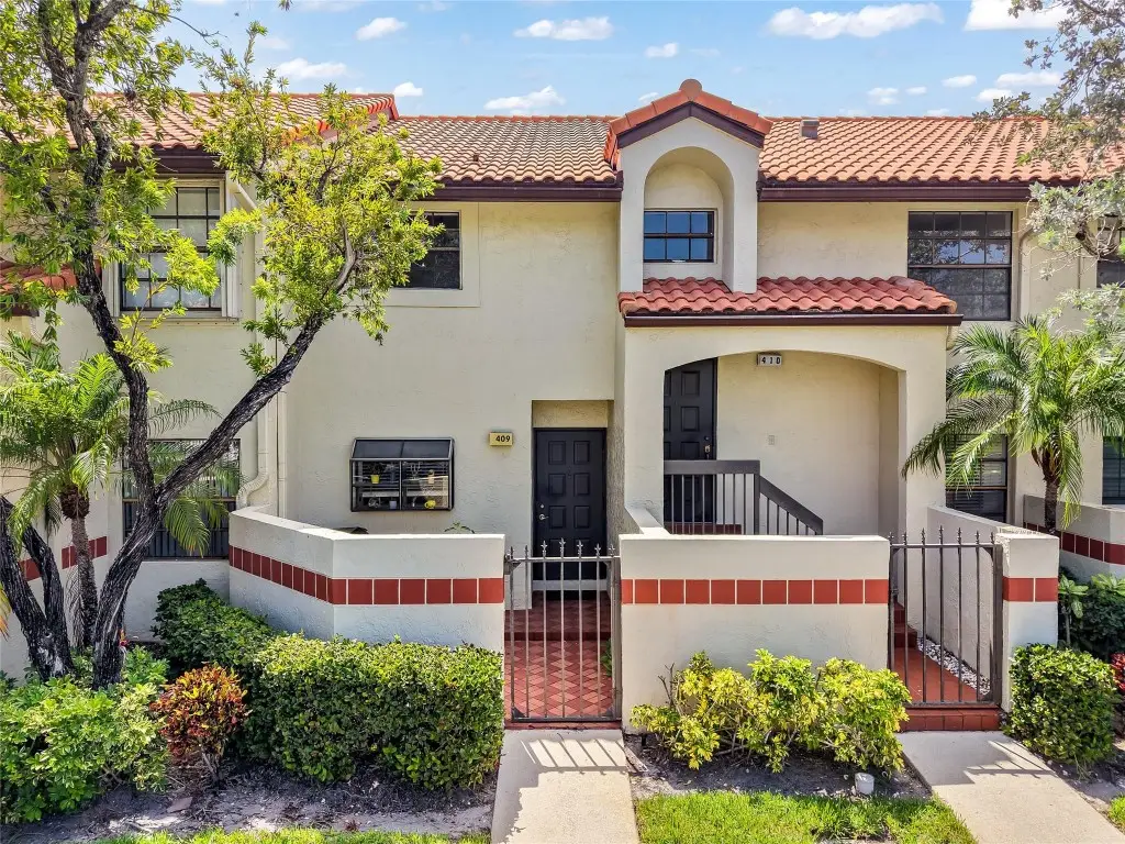 409 Republic Court #409, Deerfield Beach, FL 33442 - #1