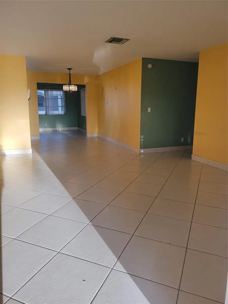 1170 NW 90th Avenue, Plantation, FL 33322 - #2