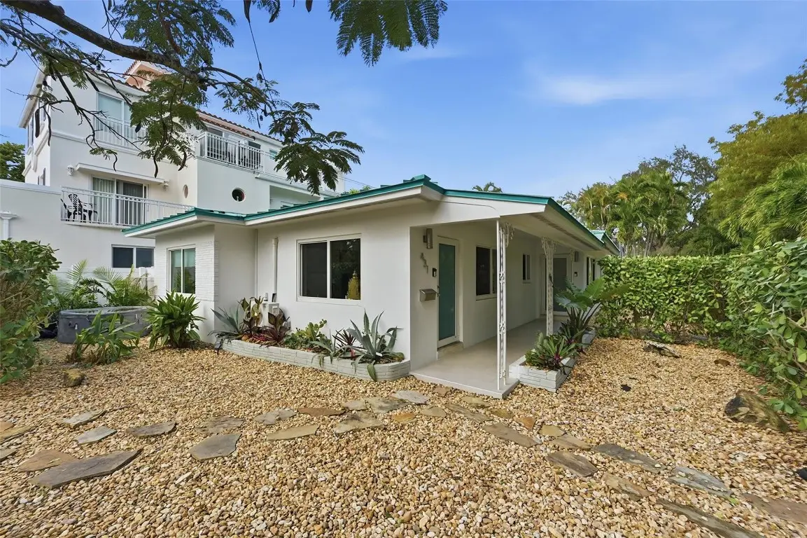 431 NE 15th Avenue, Fort Lauderdale, FL 33301 - Image #1